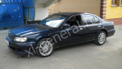 Автостекло Nissan Maxima A32